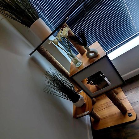 Bright & Modern Apartment In Hackney Wick E3 런던 외부 사진