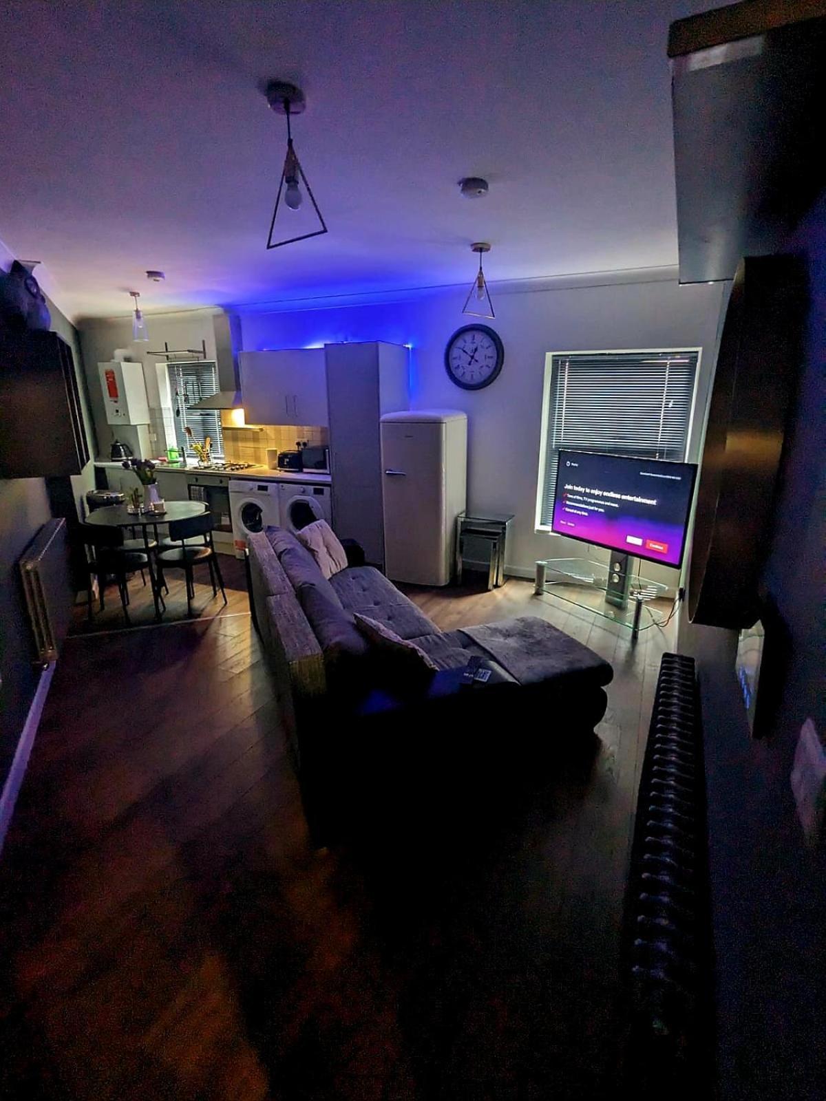 Bright & Modern Apartment In Hackney Wick E3 런던 외부 사진