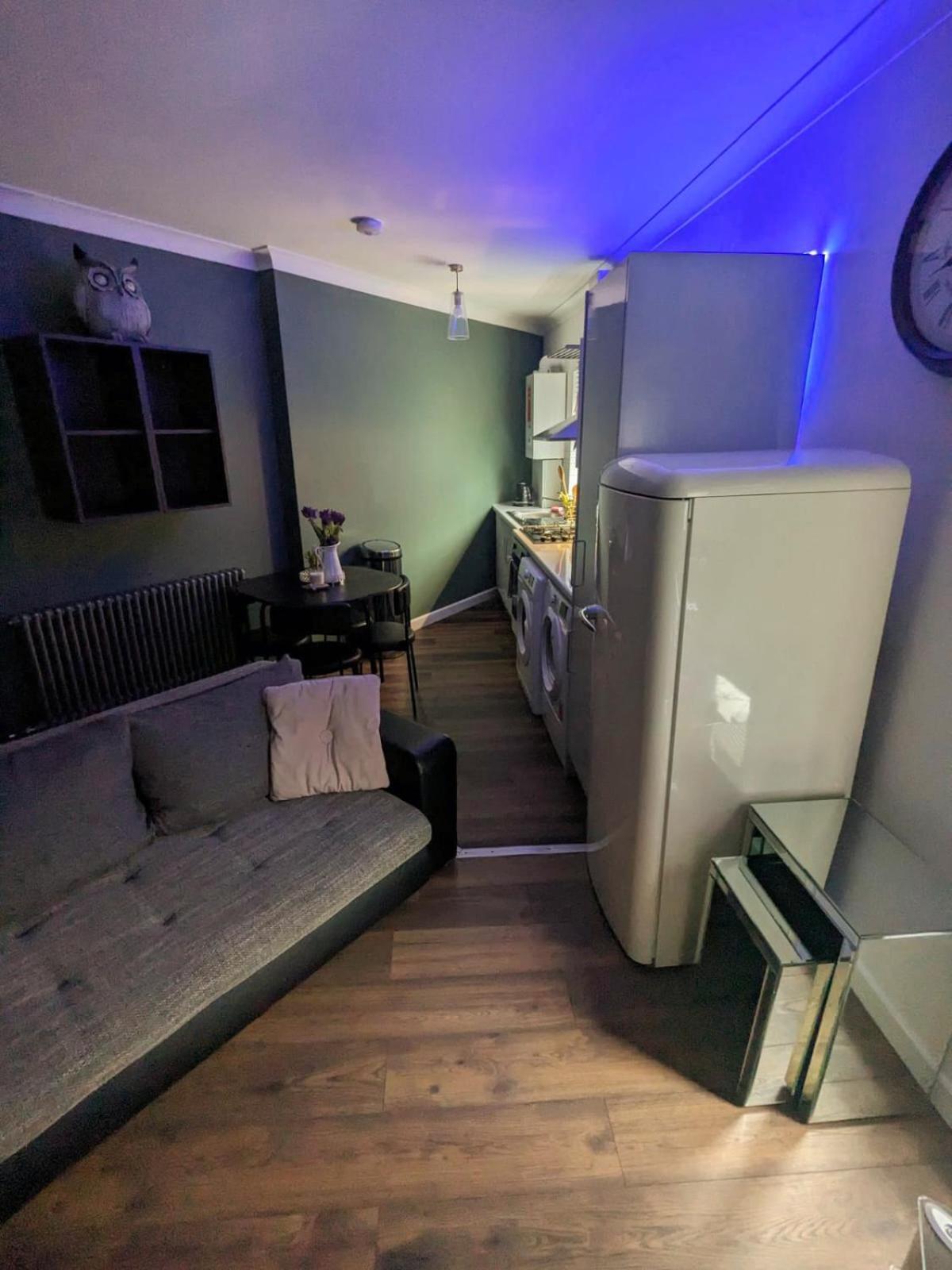 Bright & Modern Apartment In Hackney Wick E3 런던 외부 사진